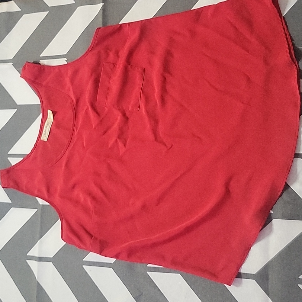 Red tank
